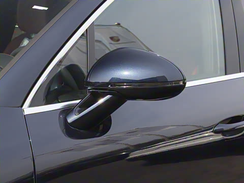 2022�� Macan 2.0T