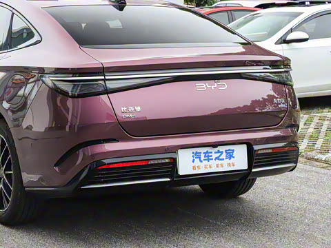 2025�� �Ǽݰ� DM-i 1.5T 125km �콢��