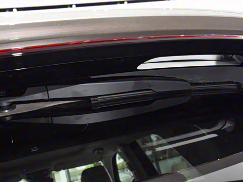 2025�� 688MAX 175kW