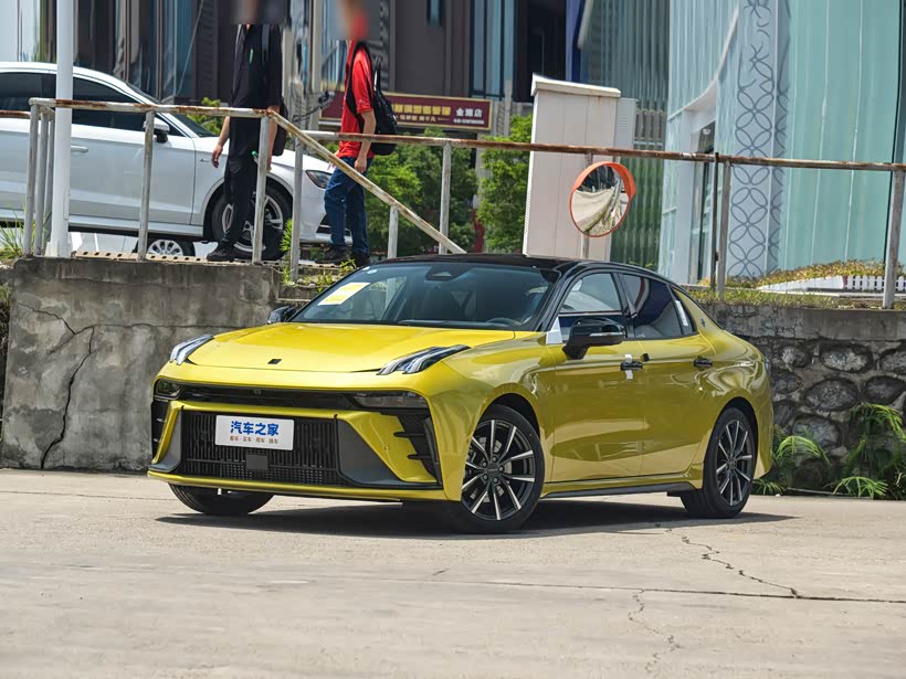 领克03热销中目前正在促销中欢迎垂询