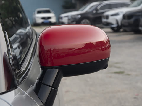 2025�� JOHN COOPER WORKS