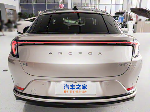 2025�� 735MAX 160kW