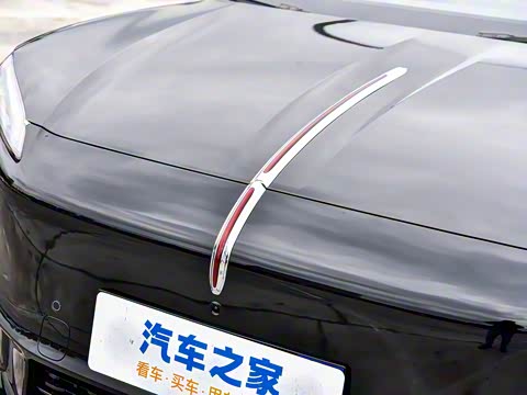 2025�� 605 Max������