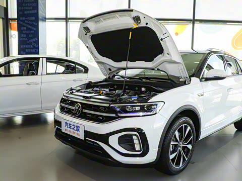 2025�� �Ŀ� 300TSI DSG���������