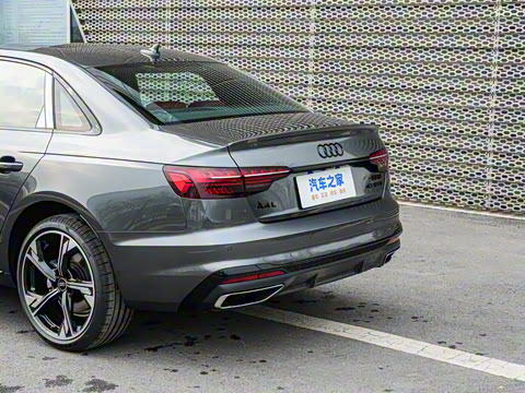 2025�� 200���������� 40 TFSI ���������� B&O ��ҹ��