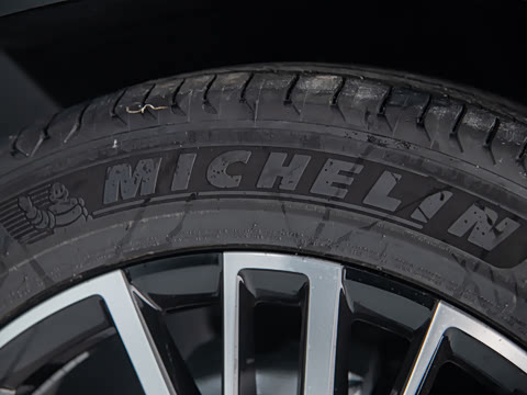 2025�� 215�����콢PLUS