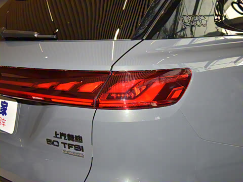 2023�� 50 TFSI quattro ������ ������װ