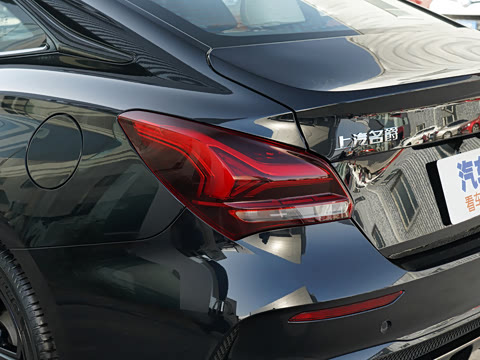 2022�� 1.5T Trophy�˶�������