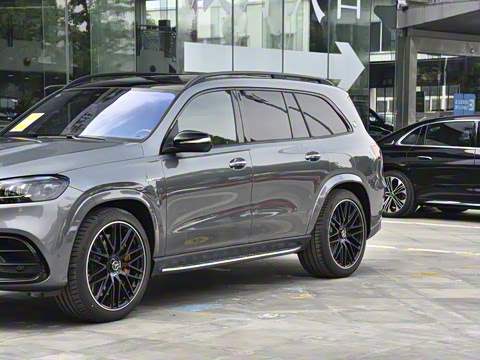 2024�� AMG GLS 63 4MATIC+