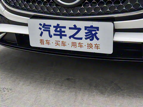 2025�� �Ŀ� E 260 �˶���