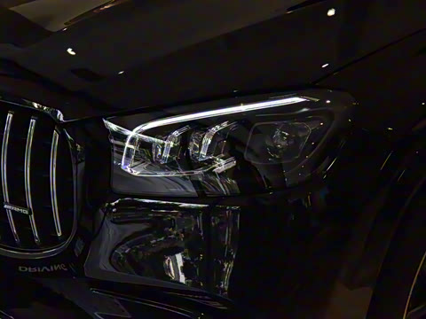 2024�� AMG GLS 63 4MATIC+