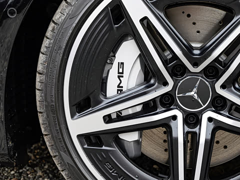 2024�� AMG A 35 4MATIC