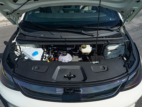 2025�� �Ǽݰ� 420km ���ɰ�