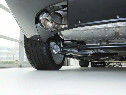 2024�� 4.4 V8 SV���ٴ����ӳ��� 4��