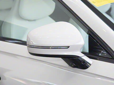 2025�� ���� 760 Max��������������ʻ