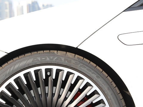 2022�� AMG EQS 53 4MATIC+