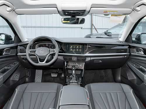 【图】帕萨特 2024款 330tsi 星空精英版报价_图片_大众_汽车之家