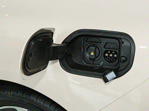 2025�� 620 �������� Plus