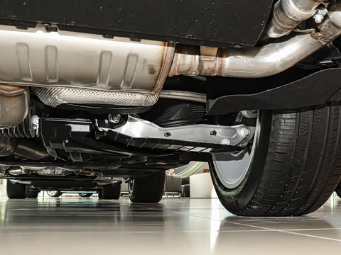 2026�� 4.0T V8 ������