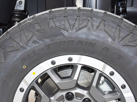 2025�� 2.0T ����