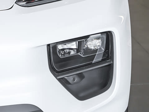 2024�� Macan ��������