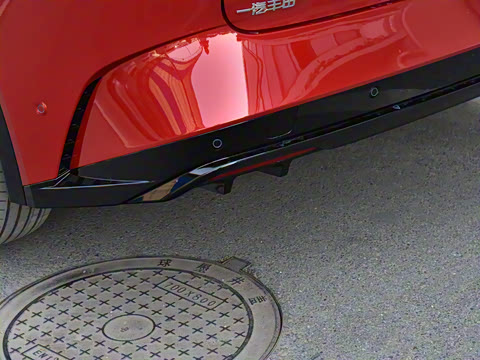 2025�� 550 PRO���а�