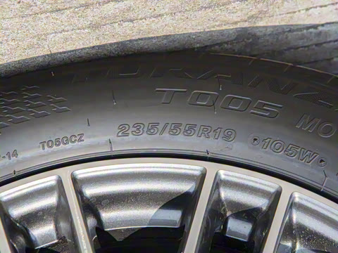 2025�� �Ŀ� GLC 300 L 4MATIC ������ 5��