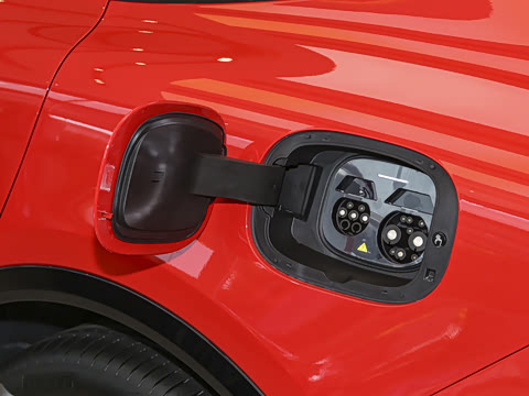 2025�� ���� 251km Pro