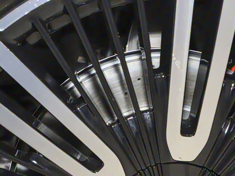 2025�� 102kWh ǩ����