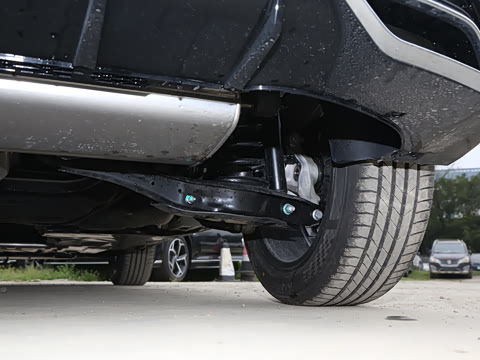 2025�� �Ŀ� 300TSI DSG���������