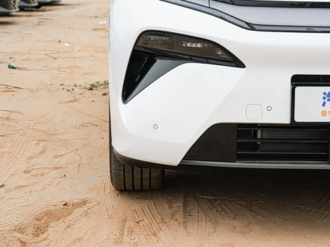 2025�� DM 215KM�����״��콢��