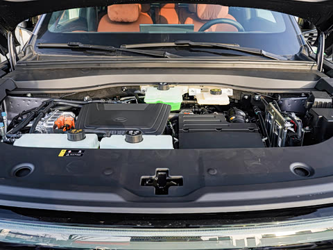 2025�� 180km Ultra ������