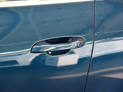 2019�� 55 quattro ������