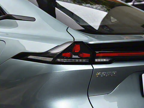 2025�� 230UltraǬ���Ǽ�ADS SE���̰�