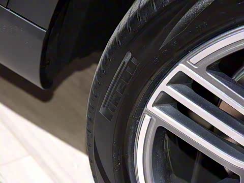 2020�� GLS 450 4MATIC ������