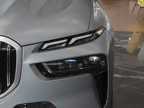 2024�� xDrive40i ������M�˶���װ