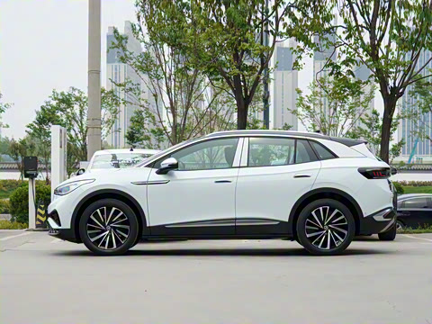 2022�� ������������