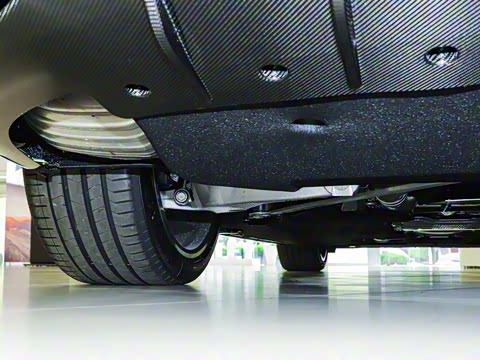 2024�� 4.0T GT V8