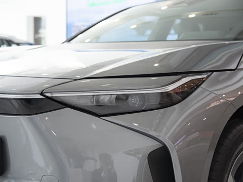 2025�� 615 Air��