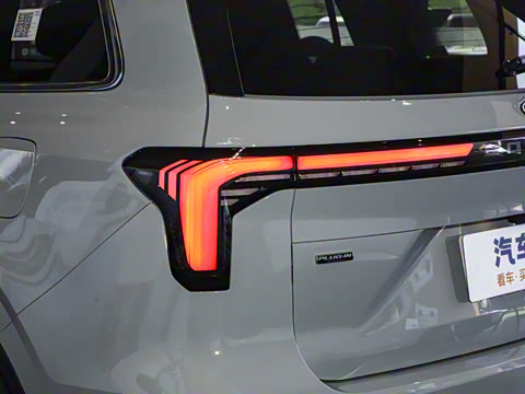 2025�� ������