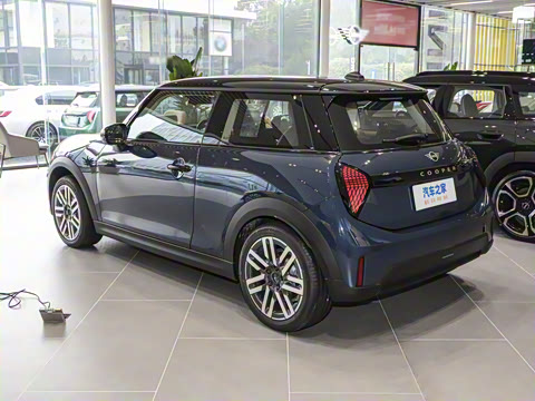 2025�� 1.5T COOPER ������