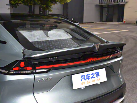 2025�� 230UltraǬ���Ǽ�ADS SE���̰�