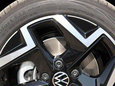 2025�� 300TSI R-Line