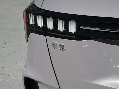 2023�� 1.5T Remix PHEV Shero