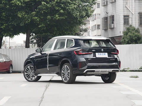 2024�� xDrive25Li M�˶���װ