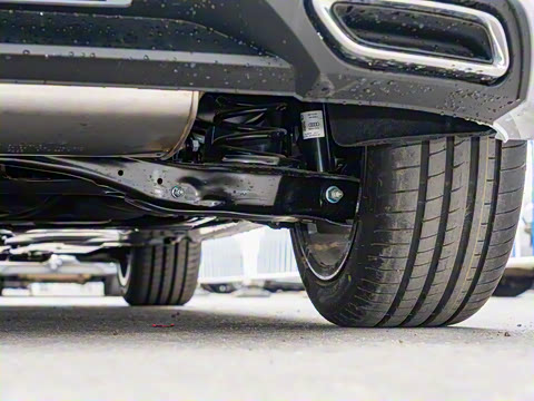 2023�� �Ŀ� Sportback 35 TFSI ��ȡ�˶���