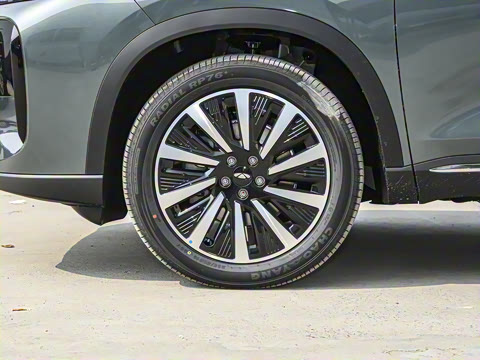 2025�� 1.5T 130km ���ʰ� 7��