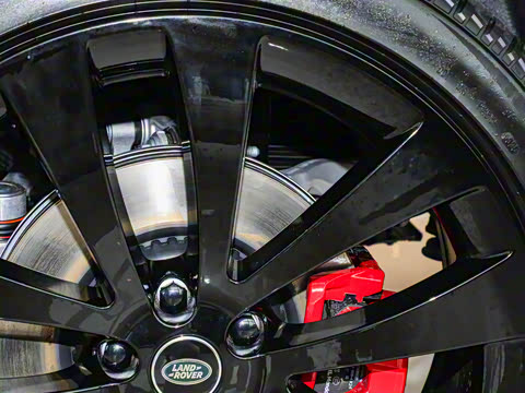 2025�� 400PS Dynamic HSE