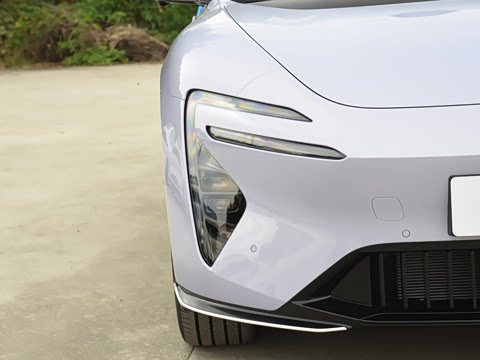 2025�� Max�����