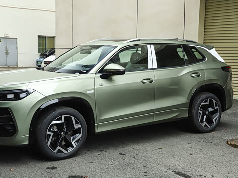 2025�� ̽��L 330TSI ������ӢCity��